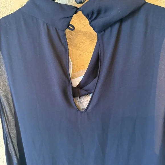 Lush top - Picture 6 of 6